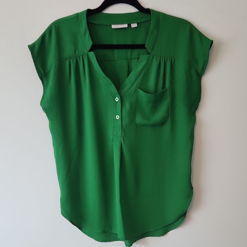 Green Rounded Hem Blouse